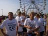 Rønnebærholdets spillere gør klar til kamp mod Deres Elektriker ved havnefestfodbolden 2010