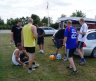 Rønnebærerne i gang med drikkepause på Rønnebærvej før Havnefestfodbolden 2013